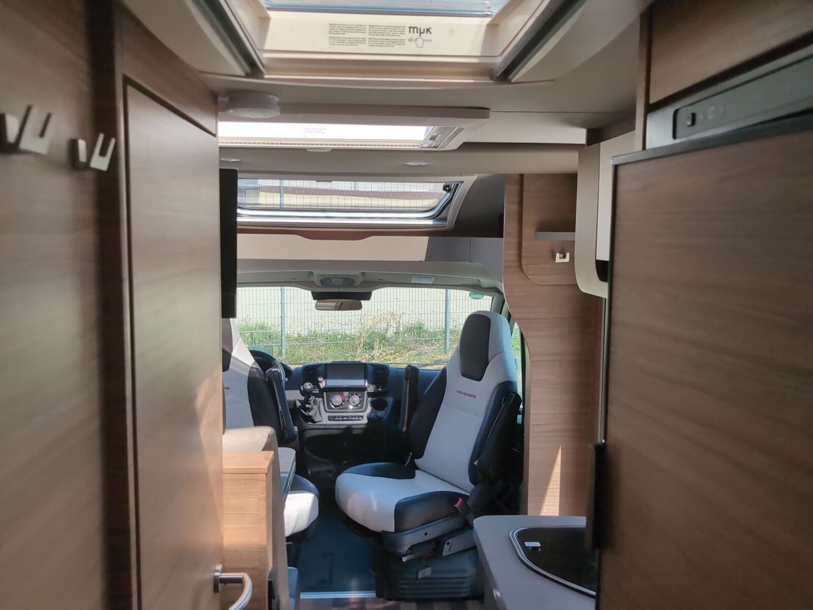 Fahrzeugabbildung Weinsberg CaraCompact EDITION PEPPER 600 MEG Markise, TV