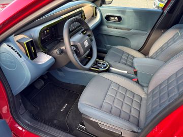 Bild 9 Fiat Grande Panda 1.2 Mild Hybrid La Prima Navi Digi