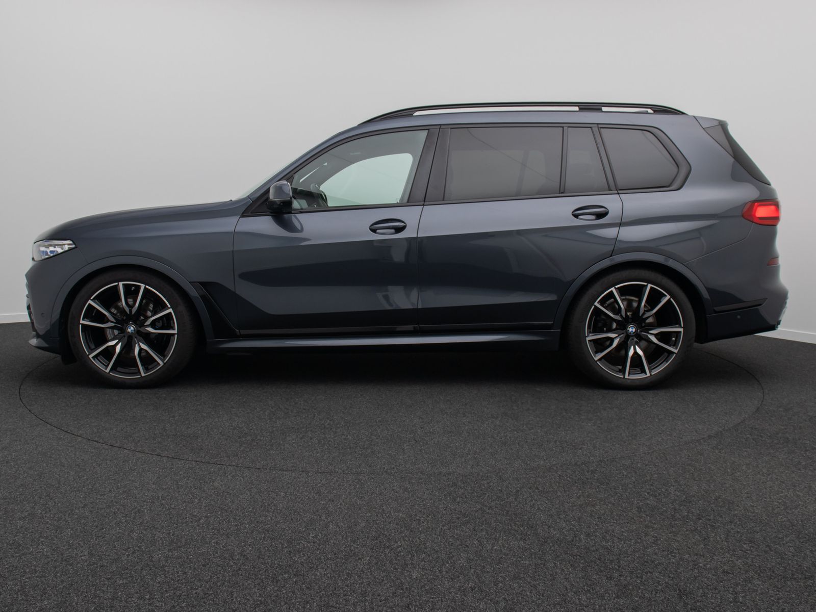Fahrzeugabbildung BMW X7 xD40d MSport NightVis 360&deg;Laser SkyLounge 22"
