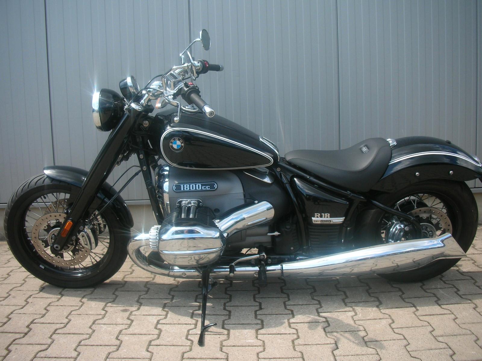 BMW R18 FIRST EDITION 1 HAND