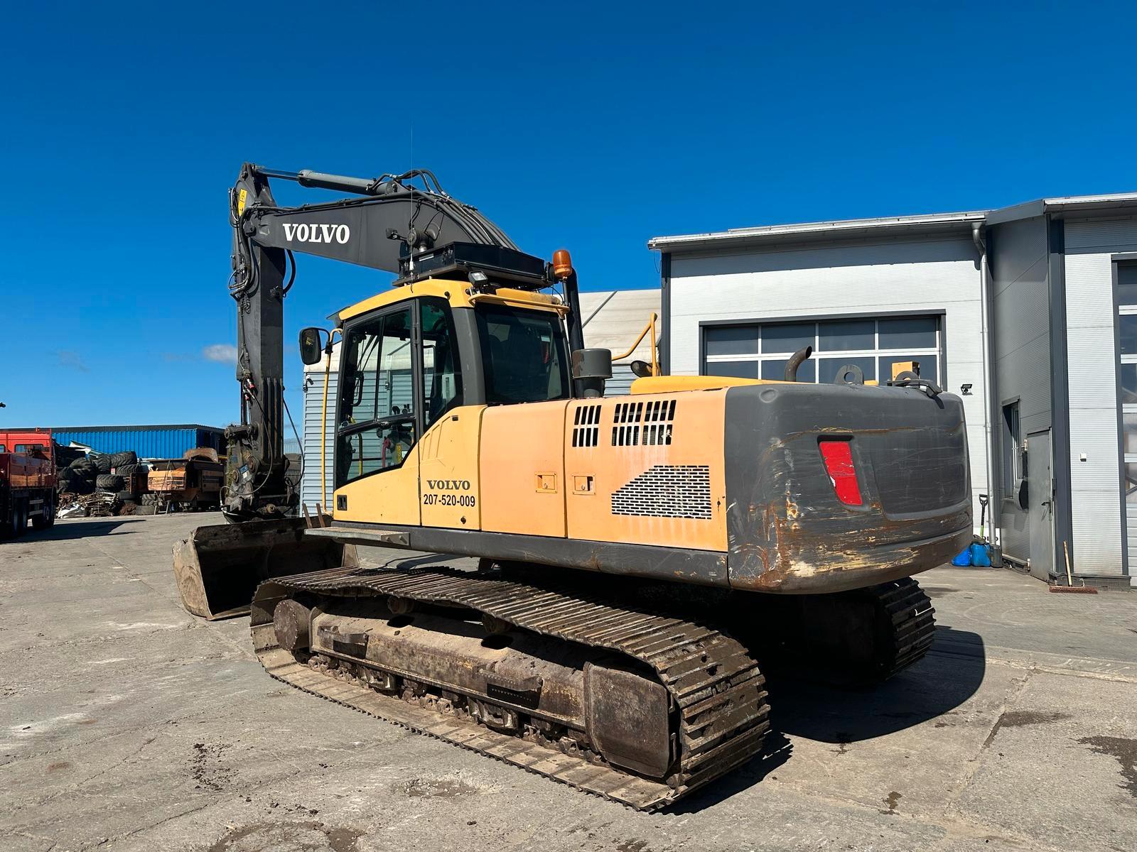 Volvo EC210CL Raupenbagger, 2010, 150 PS