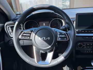 Kia Ceed 1.5 T DCT Vision Navi Sitzheizung Kamera