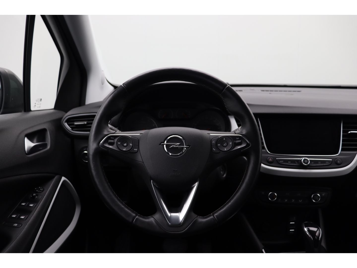 Fahrzeugabbildung Opel Crossland Opel 2020 Kamera Totwinkelass Einparkh