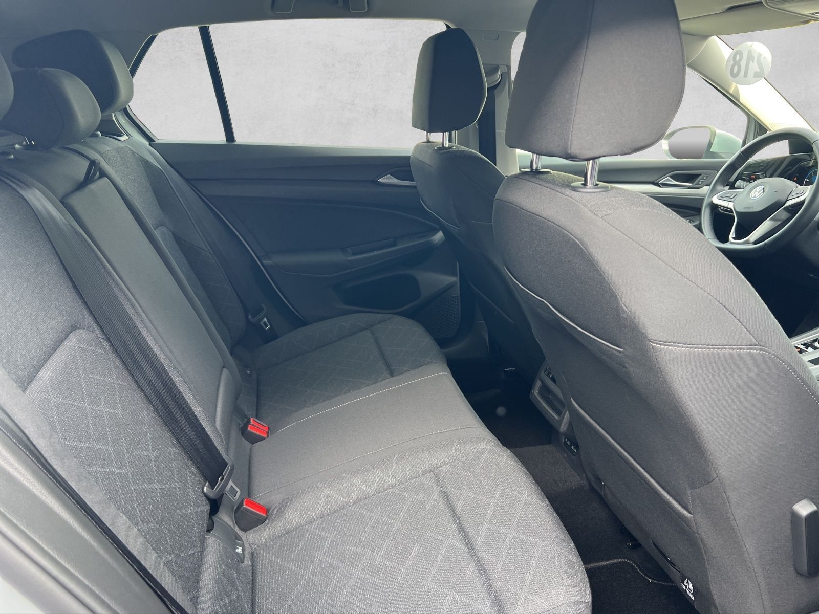 Golf Life 2.0 TDI DSG*LED*ACC*Navi*RearView