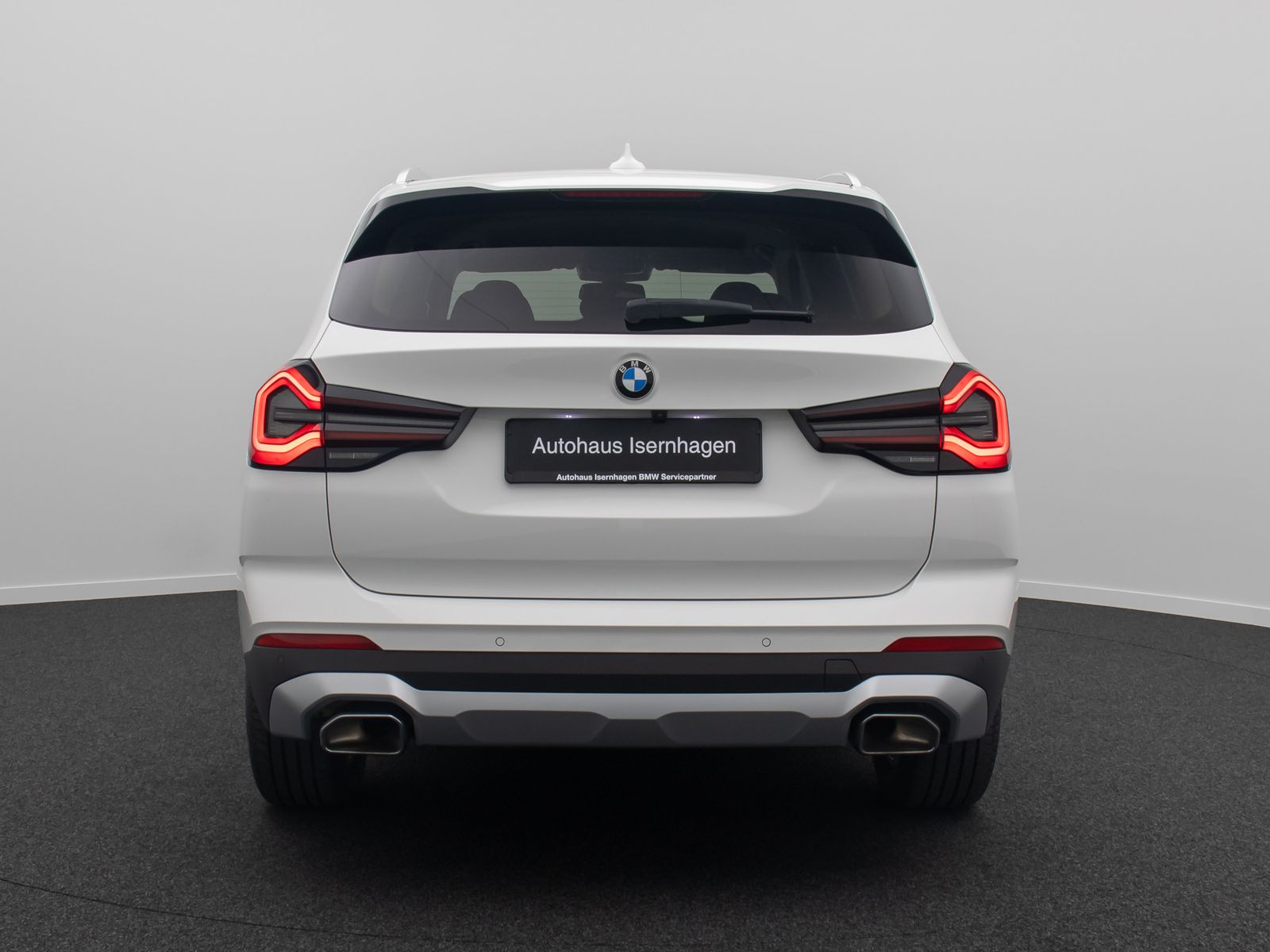 Fahrzeugabbildung BMW X3 xD20i Kamera DAB Laser HiFi Komfort Sport 18"