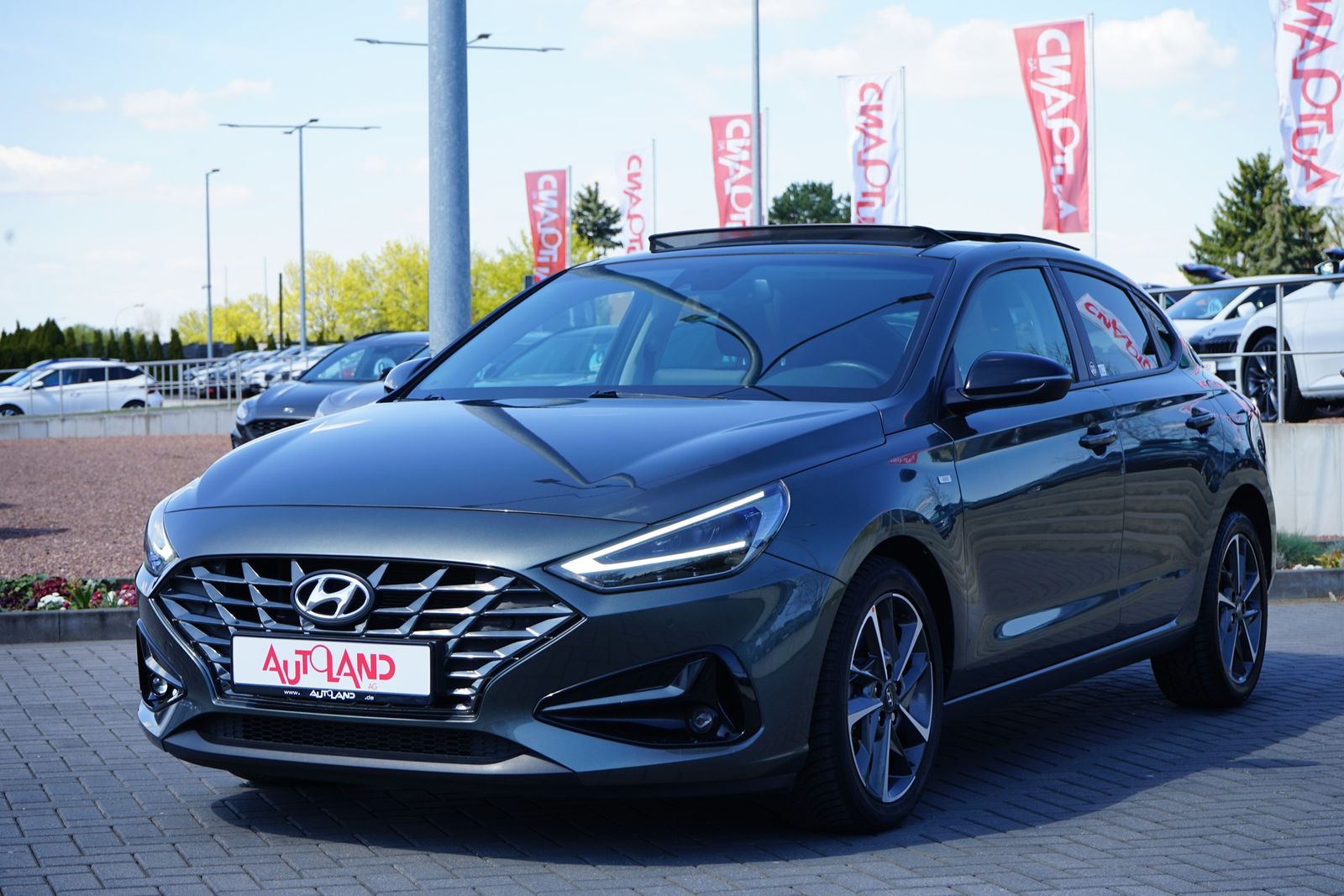 Hyundai i30 Fastback 1.5 Edition 30+ LED Navi Tempomat imagem 2