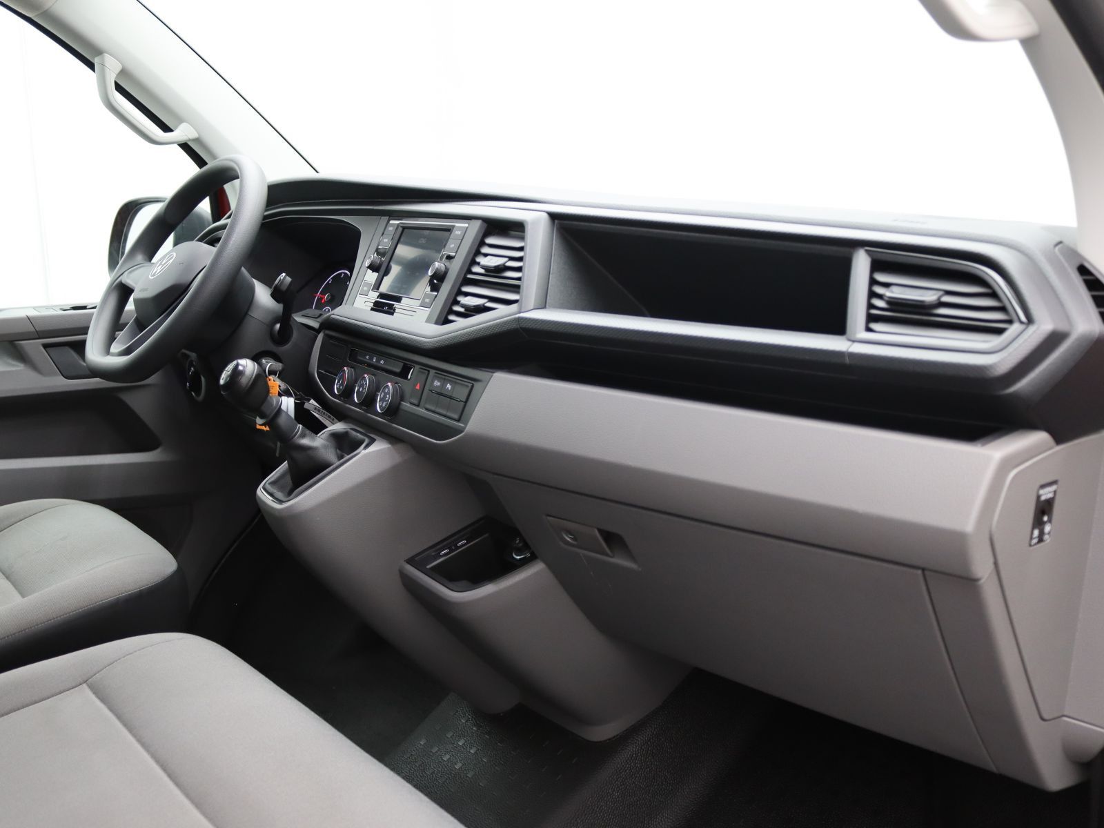 Volkswagen T6 Kombi - Bild 11