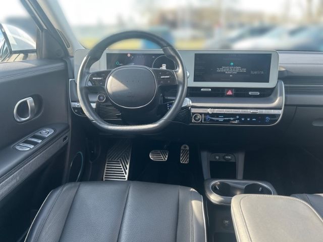 Fahrzeugabbildung Hyundai IONIQ 5 Uniq Elektro 4WD HUD El. Fondsitzverst.