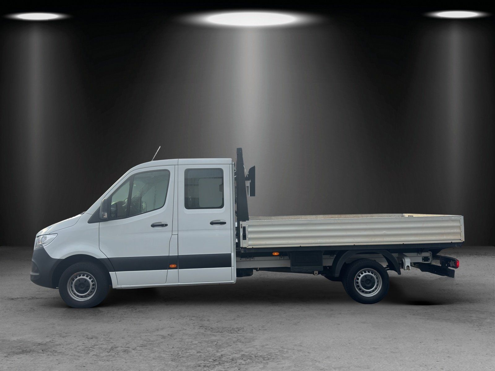 Fahrzeugabbildung Mercedes-Benz Sprinter 317 CDI DOKA Pritsche Lang
