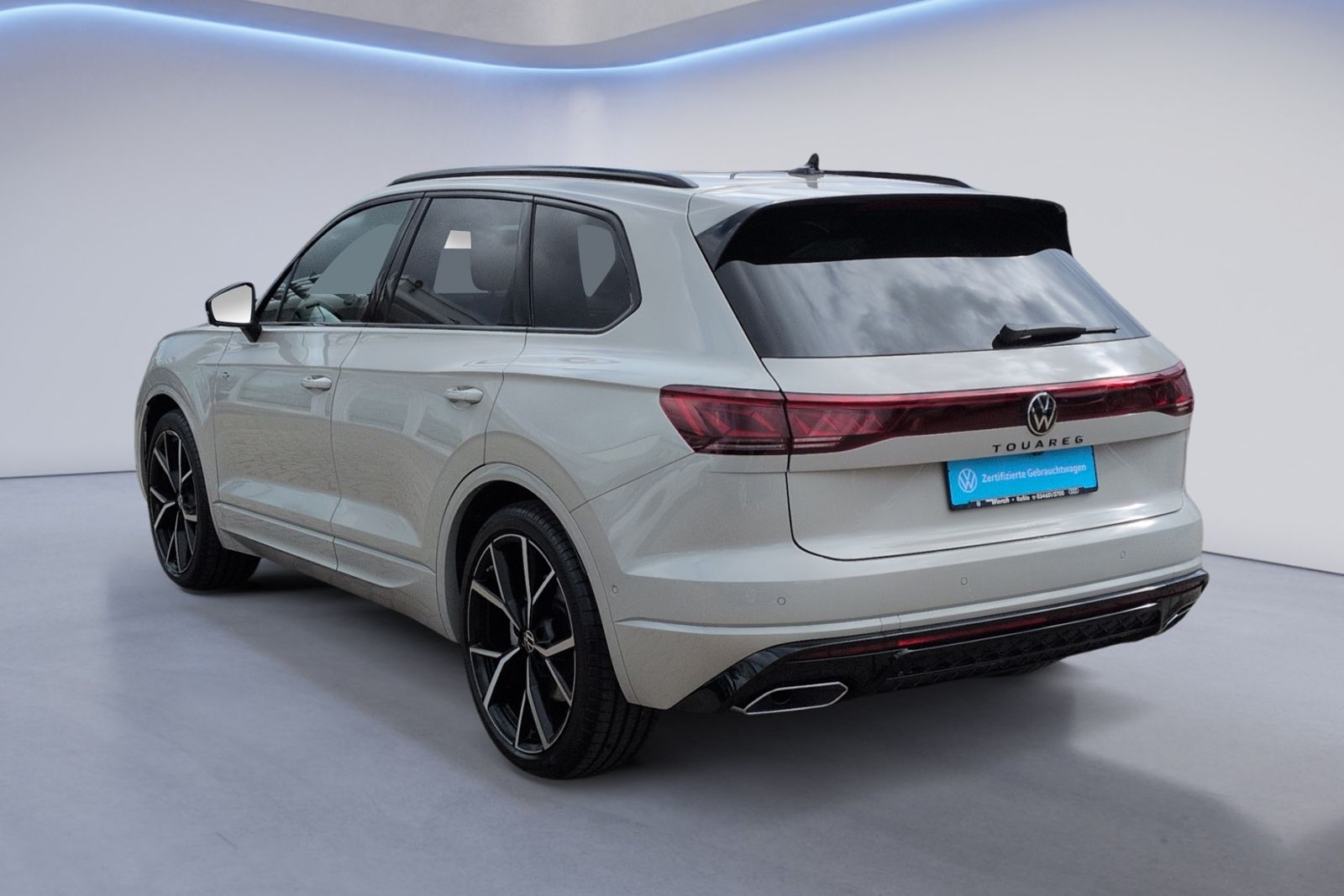 Volkswagen Touareg 3.0 4M R-Line PANO HeadUp LUFT STHZ foto 4