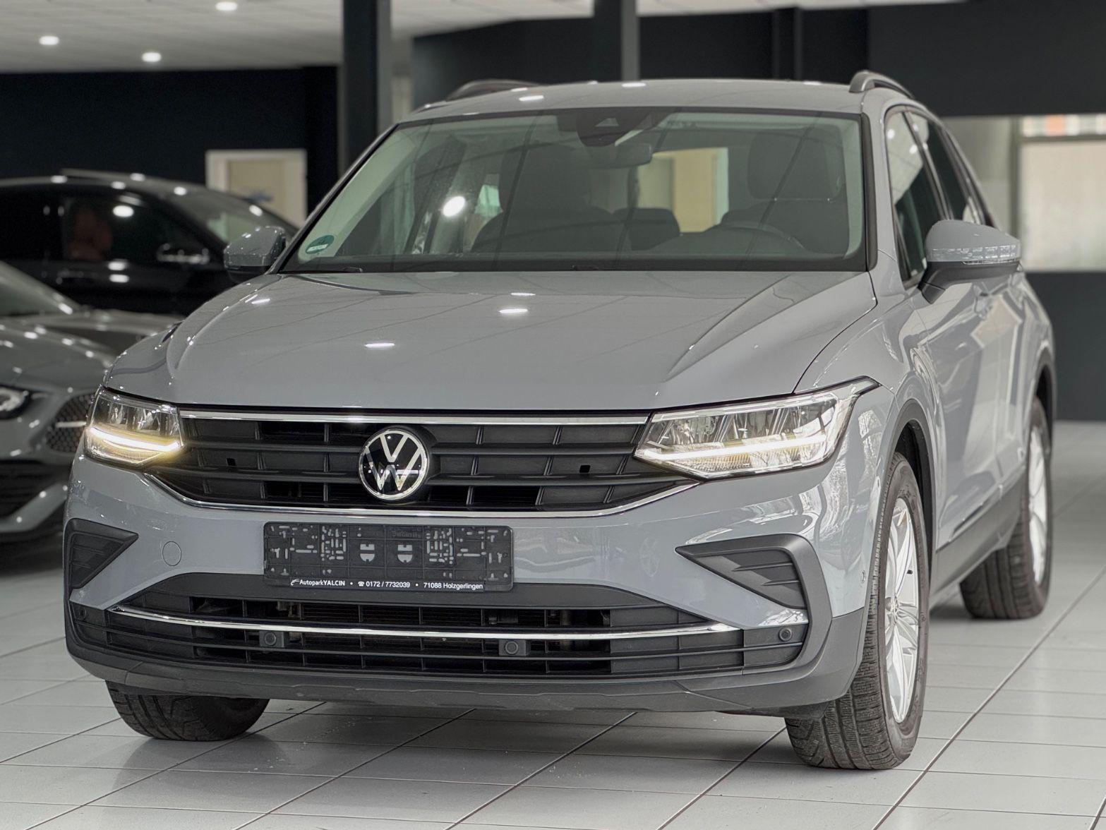 Volkswagen Tiguan 1.5 TSI *CAM*NAVI*MASS.*E-HECK*4xSHZ*ACC*