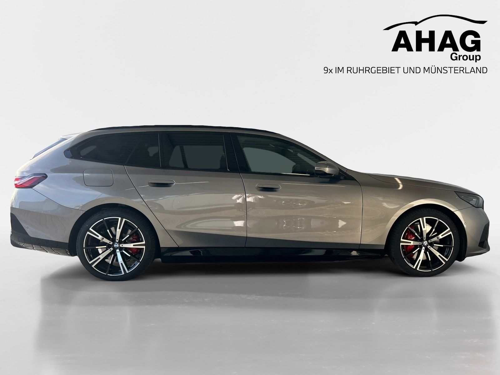 BMW i5 eDrive40 Touring M-Sportpaket Pro | Parking A imagem 3