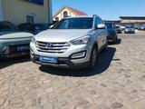 Hyundai Santa Fe 2.0 CRDI 2WD Style - Hyundai SANTA FE: Style