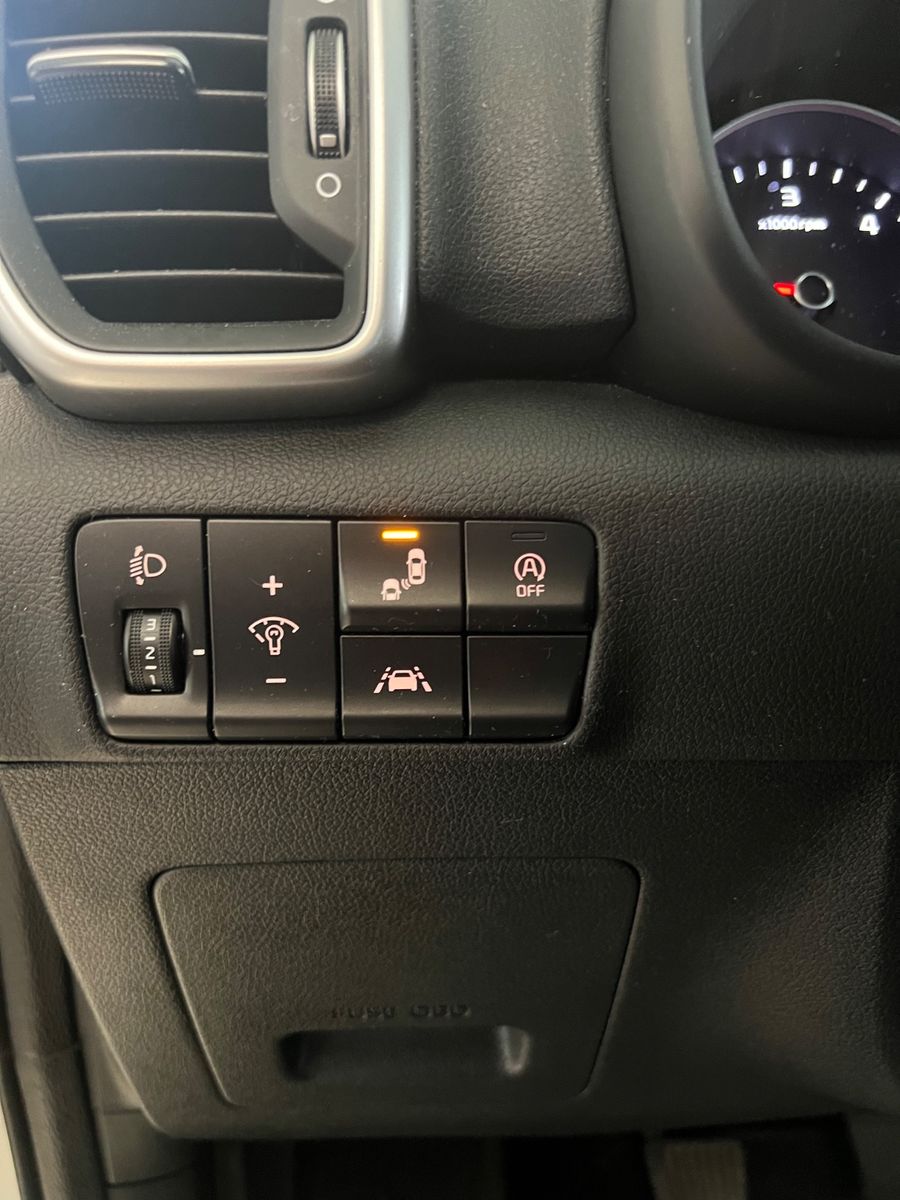 Fahrzeugabbildung Kia Sportage Vision 4WD * 1.HAND *