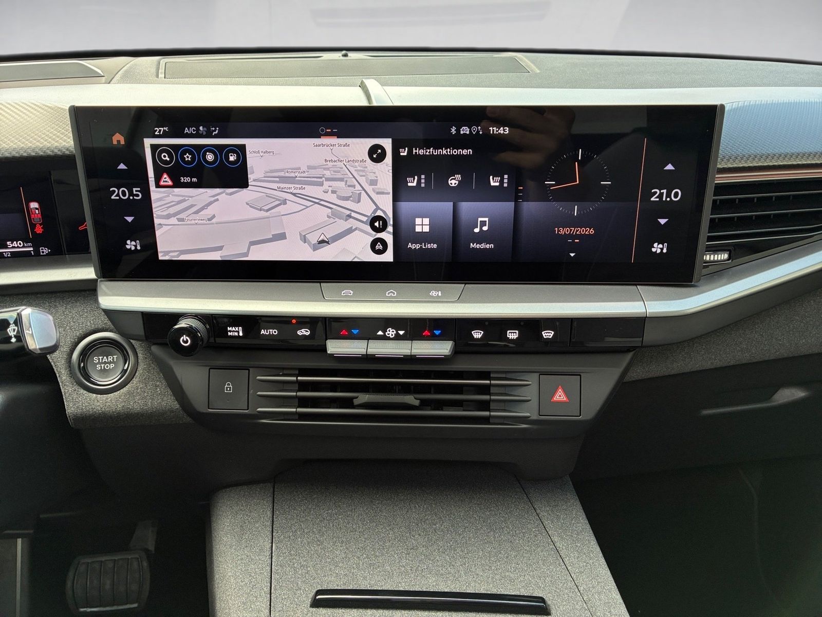 Fahrzeugabbildung Opel Grandland 1.2 48V W GS 360,HUD,Kamera,PANO,SHZ