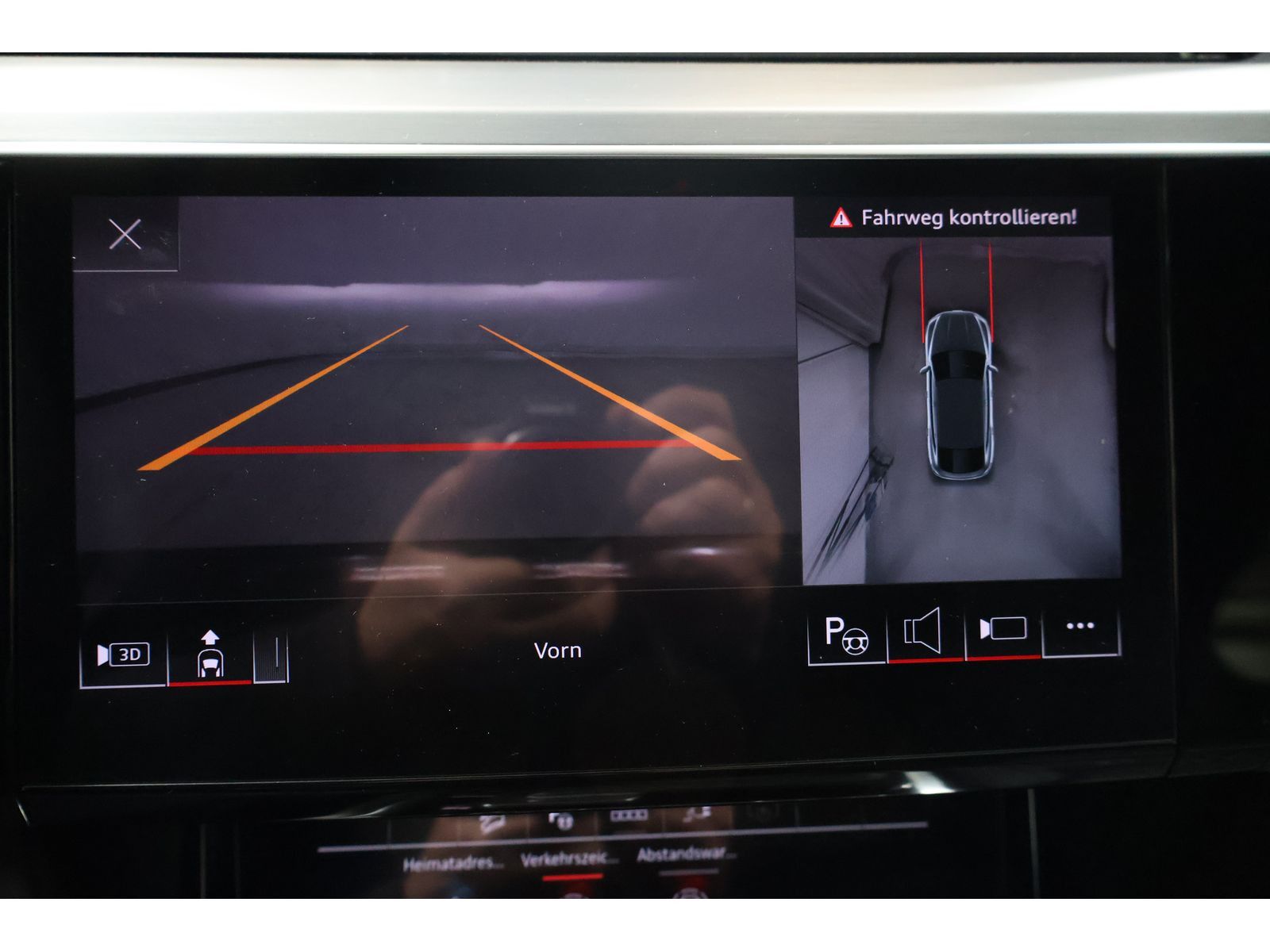 Audi Q8 e-tron - Bild 17