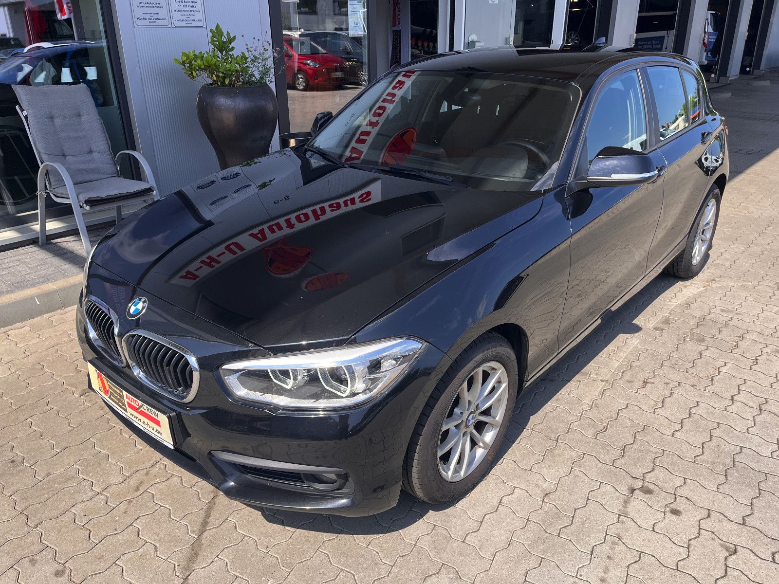 Fahrzeugabbildung BMW 118 1 Limousine 5-trg. 118 i Advantage Automatik