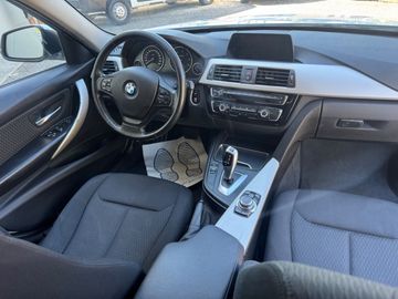 BMW 320 - 12