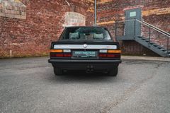 Fahrzeugabbildung BMW Alpina B7 E28 Turbo/1  *Recaro*H-Zulassung*