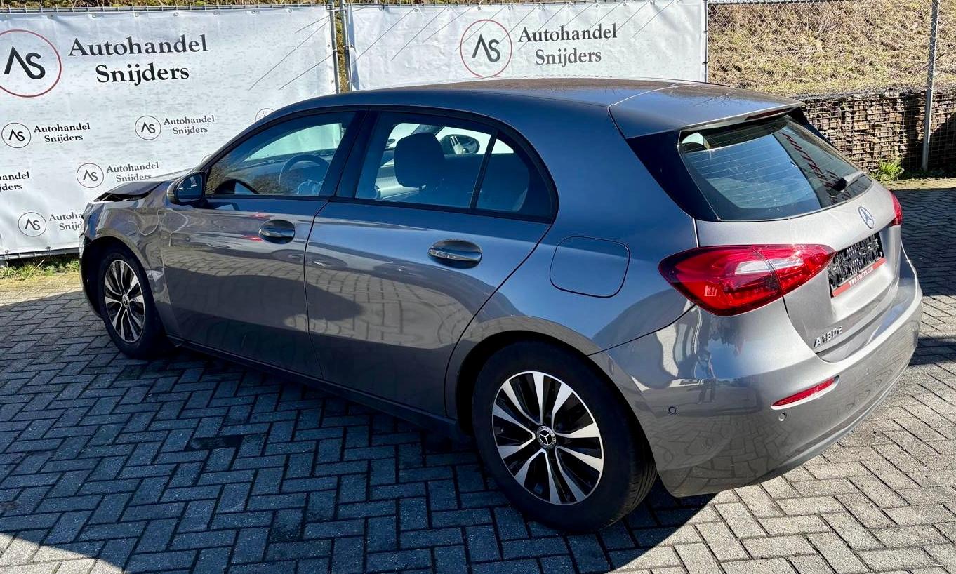 Mercedes-Benz A 180 d