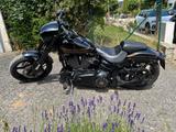 Harley-Davidson CVO Pro Street Breakout  - HARLEY-DAVIDSON CVO