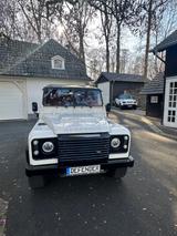 Land Rover Defender 110 Td4 Station Wagon SE SE - Land Rover Defender in Mönchengladbach