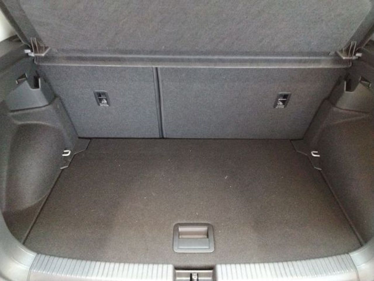 Volkswagen T-Cross - Bild 8