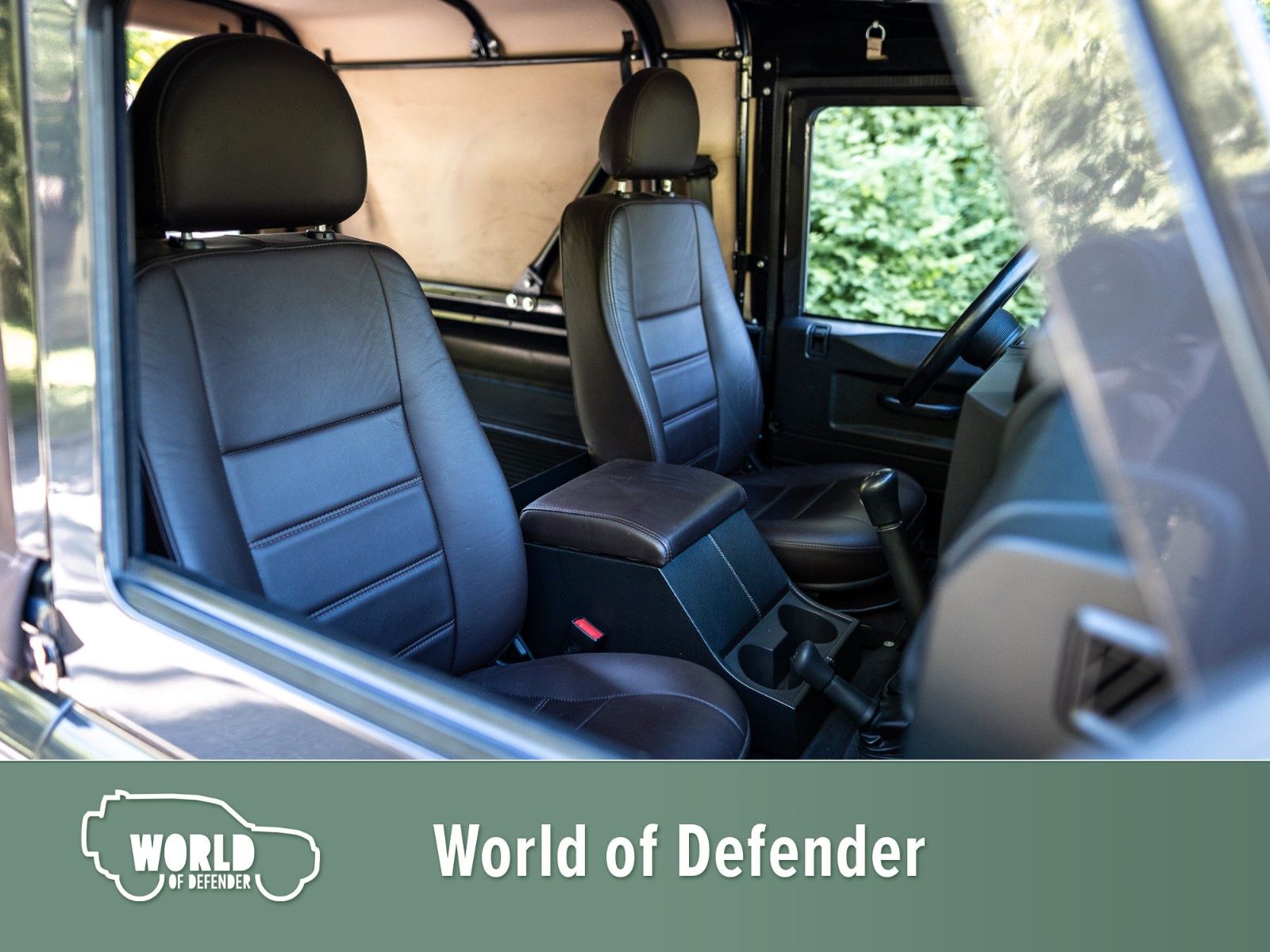 Fahrzeugabbildung Land Rover Defender 90 Soft Top