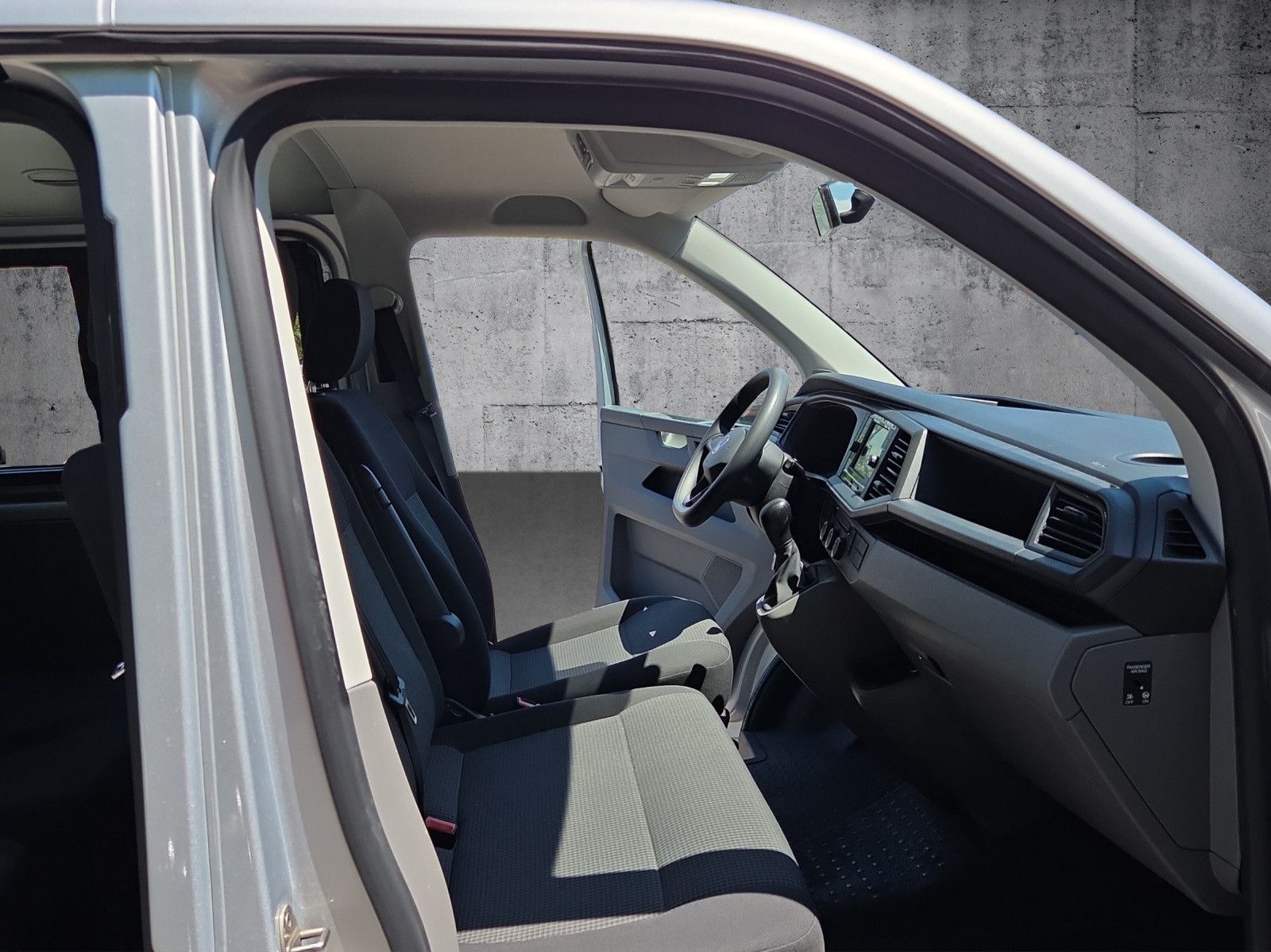 T6.1 Kombi kurz 2.0 TDI SCR 7-Gang-DSG 9-Sitzer