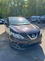 Nissan Qashqai SHZ PDC AUTOMATIK PROBLEM - Nissan Qashqai in Kiel