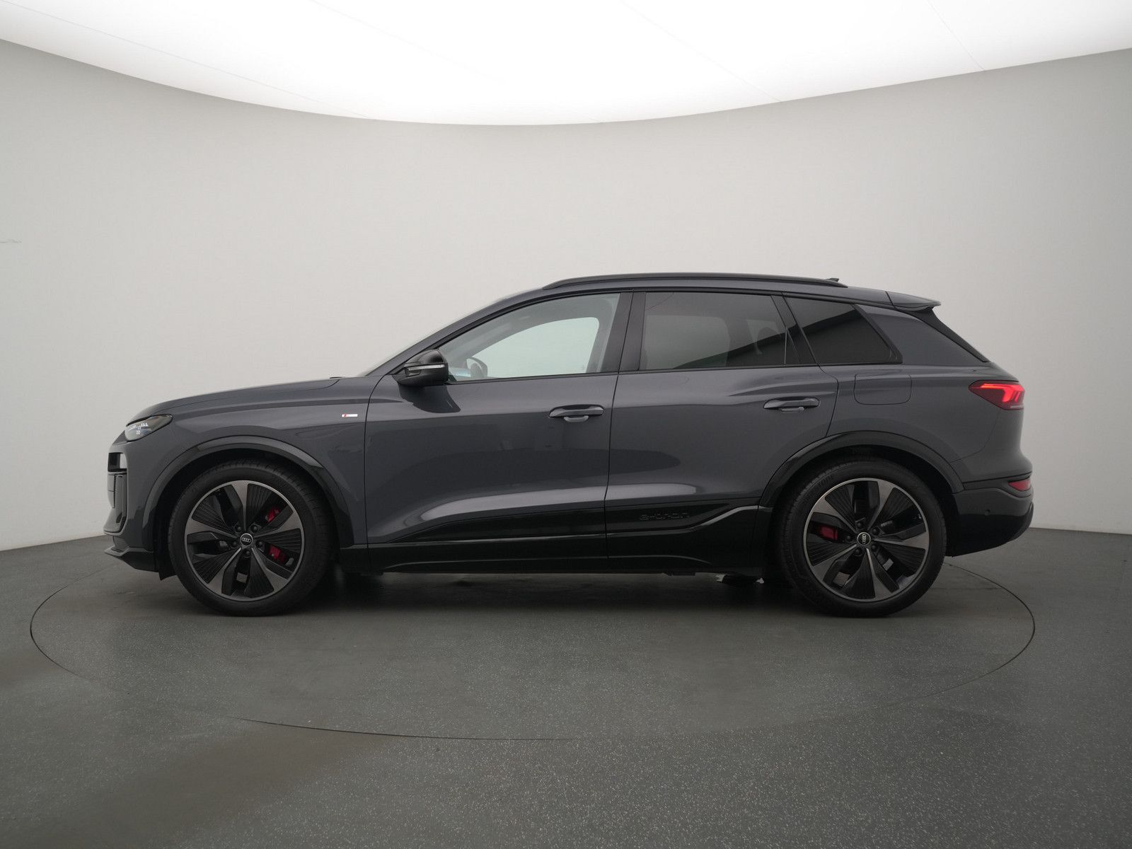 Audi Q6 e-tron - Bild 24