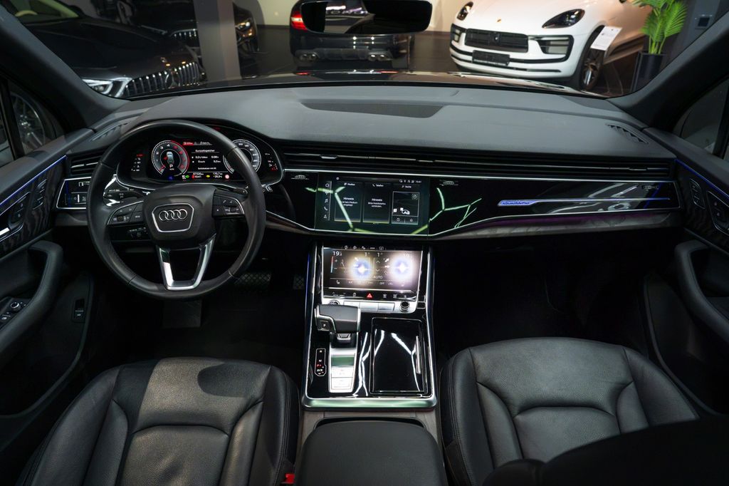 AUDI Q7 55 TFSI PANO*AHK*MATRIX*360*NAVI*ASSIST* AUDI Q7 55 TFSI PANO*AHK*MATRIX*360*NAVI*ASSIST*