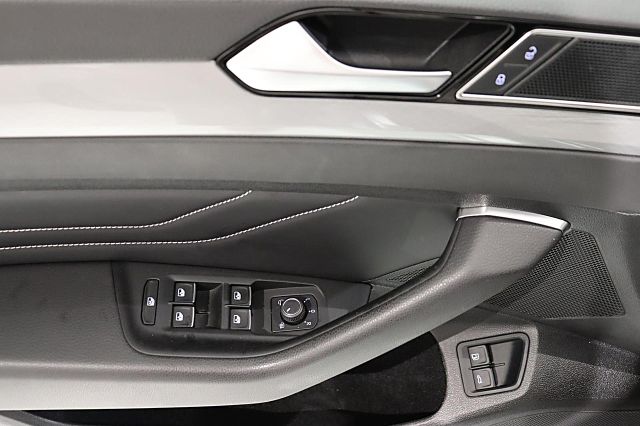 Passat Variant GTE 1.4 TSI DSG Leder AHK IQ.DRIV