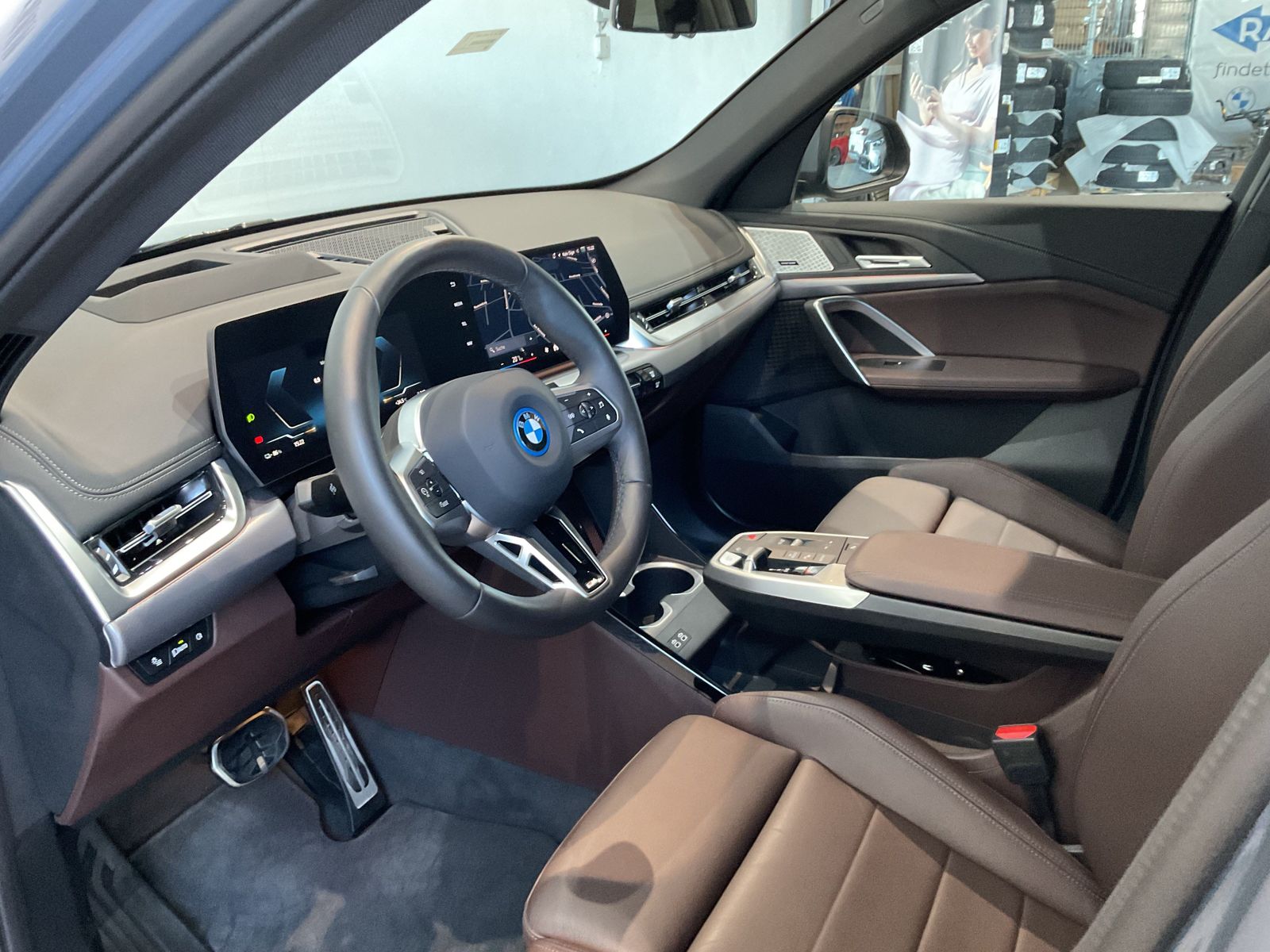 BMW iX1 - Bild 6