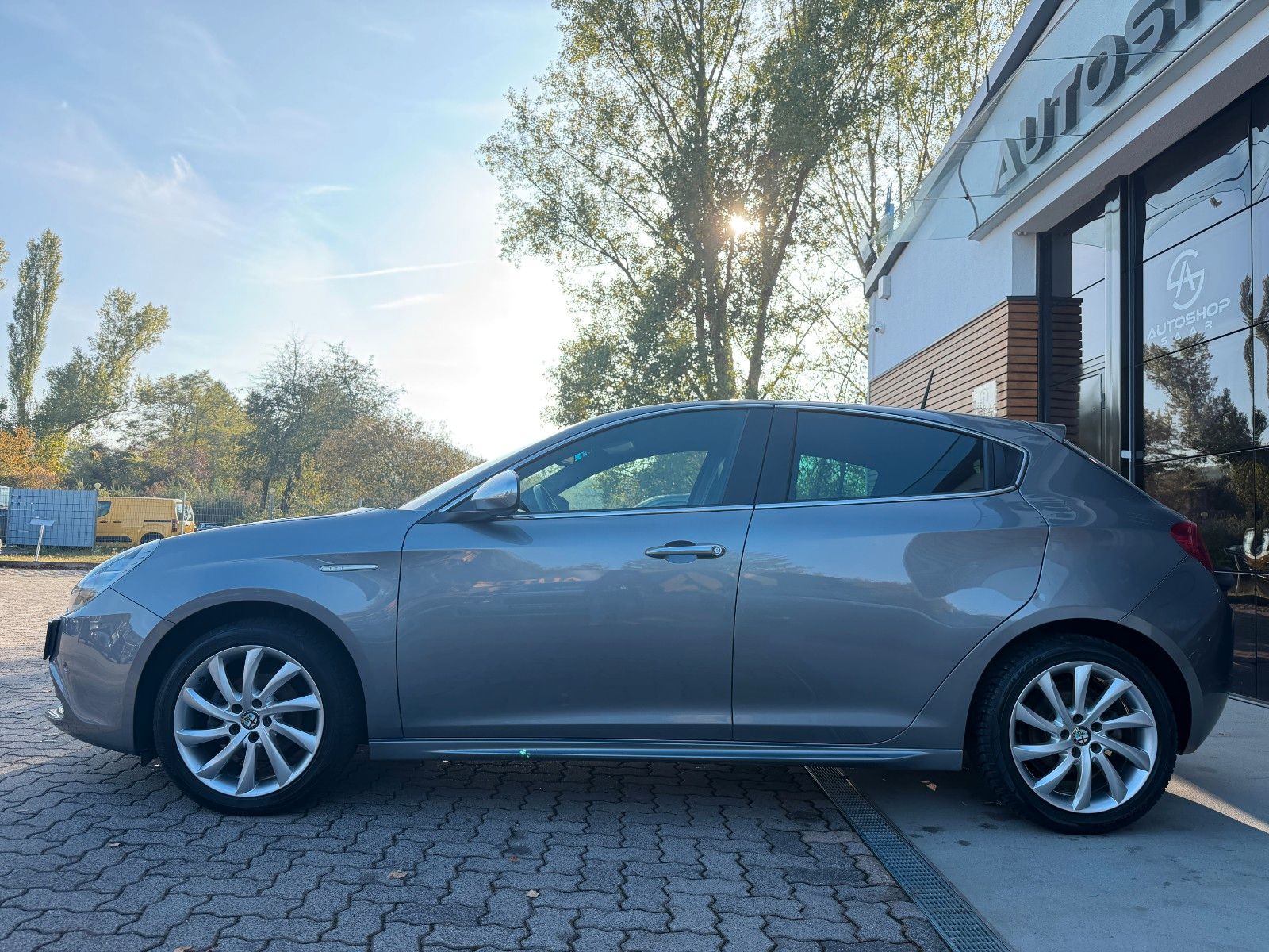 ALFA ROMEO Giulietta Giulietta Turismo LEDER/SHZ/PDC – Ansicht 8