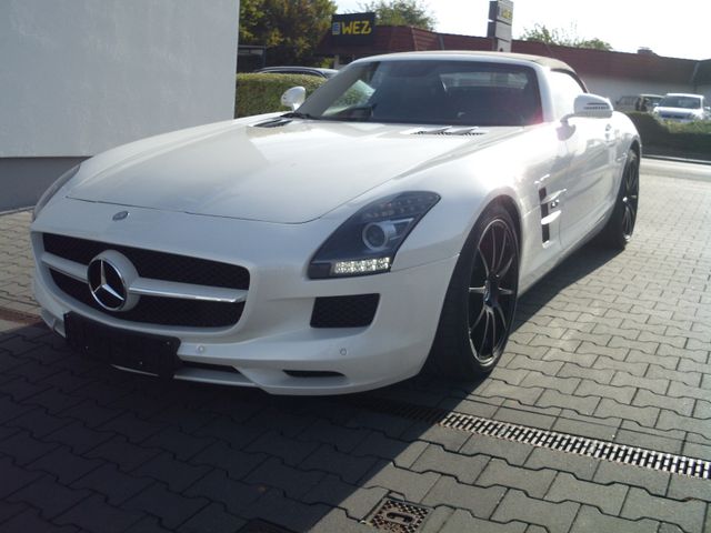 Mercedes-Benz SLS AMG Roadster/Bang & Olufsen/Airscarf/Kamera