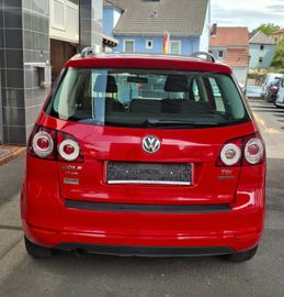 Volkswagen Golf - 3