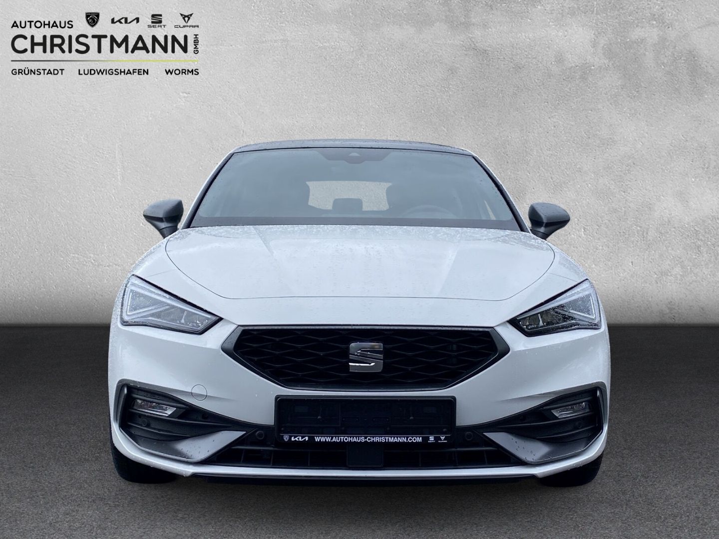 Fahrzeugabbildung SEAT Leon Seat  1,5 eTSI*PDC*NAVI*SHZ*ALLU*