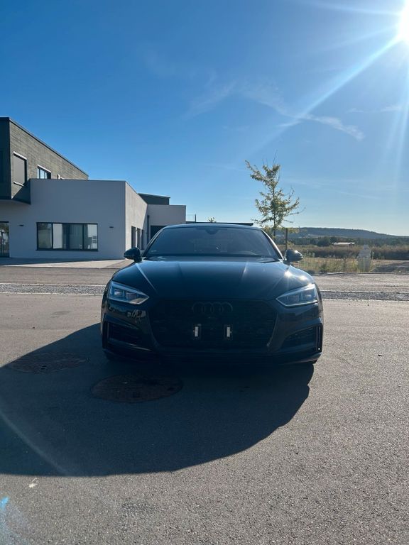 Image of Audi S5