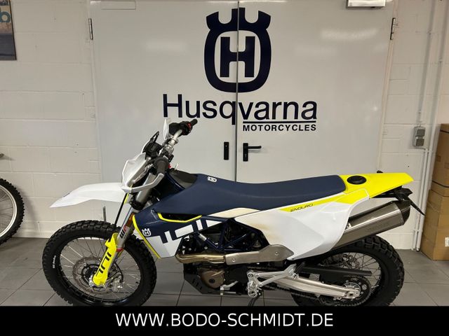 Husqvarna 701 Enduro ab 3,39%