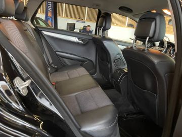 Mercedes-Benz C 220 T CDI BlueEfficiency *Navi*Klima*SHZ*PDC*