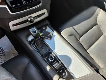 Volvo XC90 - 8