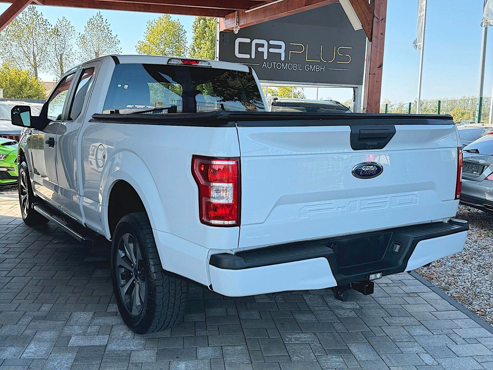 Fahrzeugabbildung Ford F150 5.0 V8 STX Offroad 4x4 SuperCab Long Bed