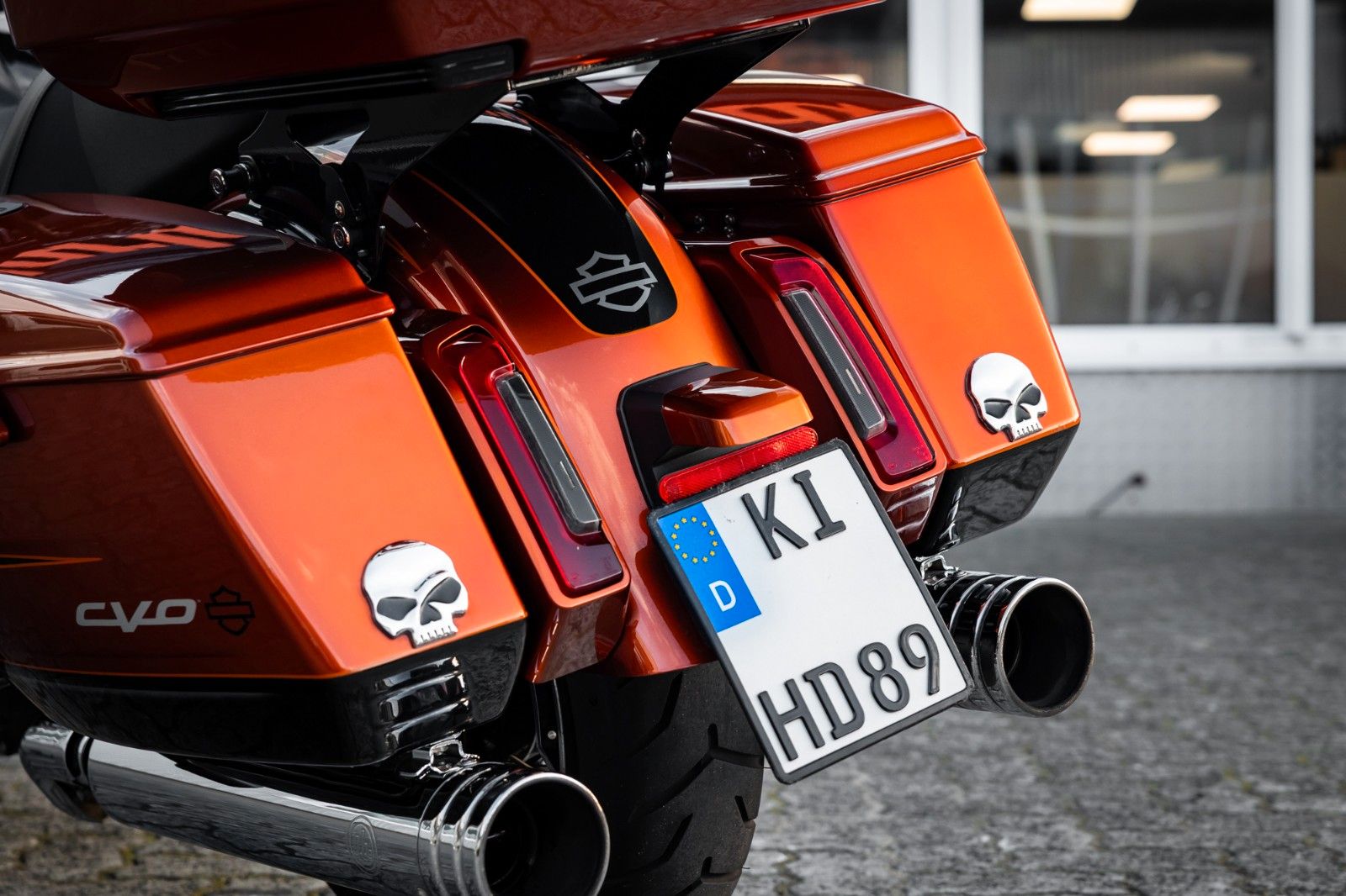 Fahrzeugabbildung Harley-Davidson CVO Street Glide FLHXSE 121 Cui - KESSTECH -