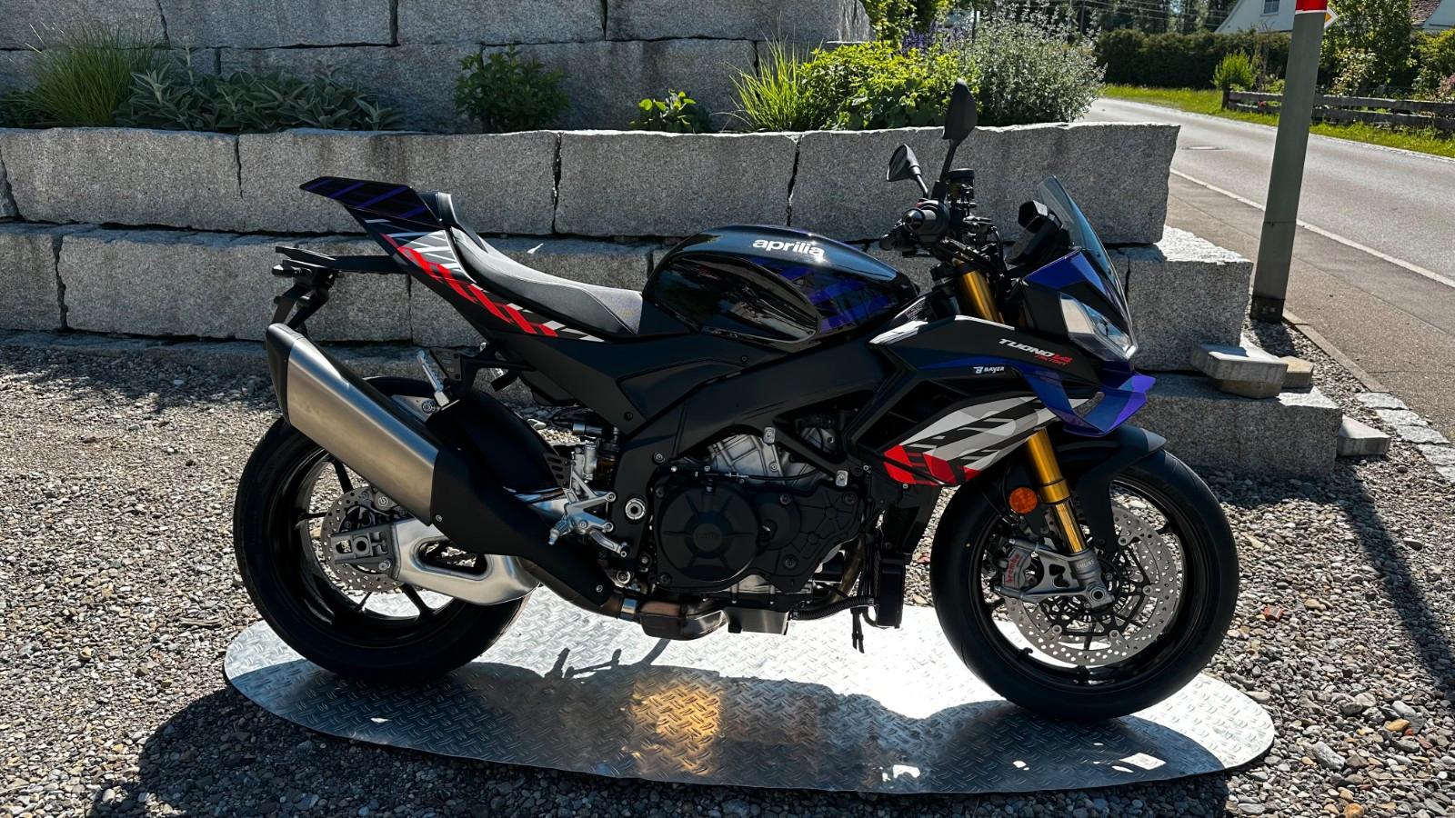 Aprilia Tuono V4 1100 Factory E5+ 2026