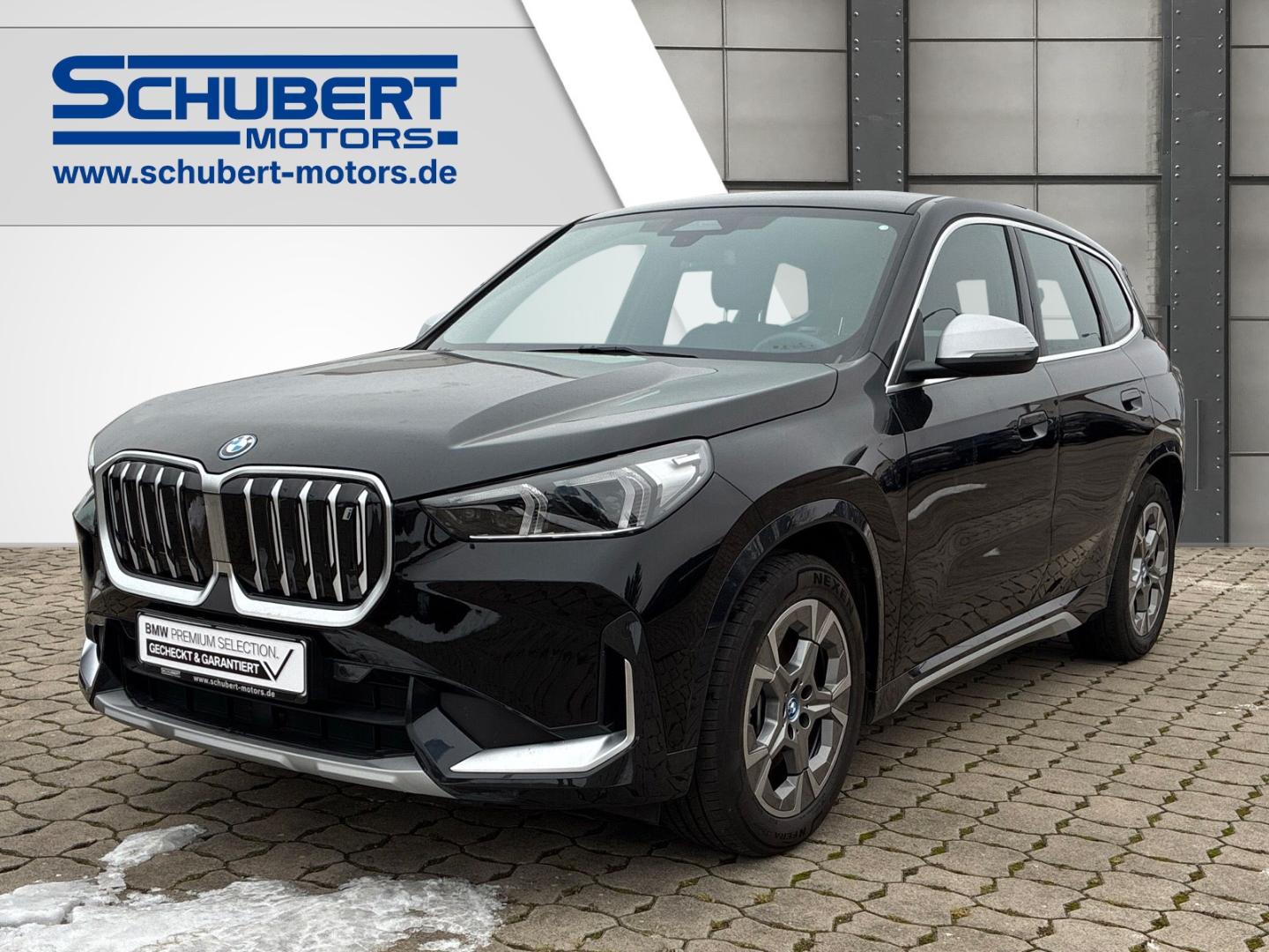 BMW iX1 xDrive30 XLINE ADAPT LED RFK LC PLUS DA