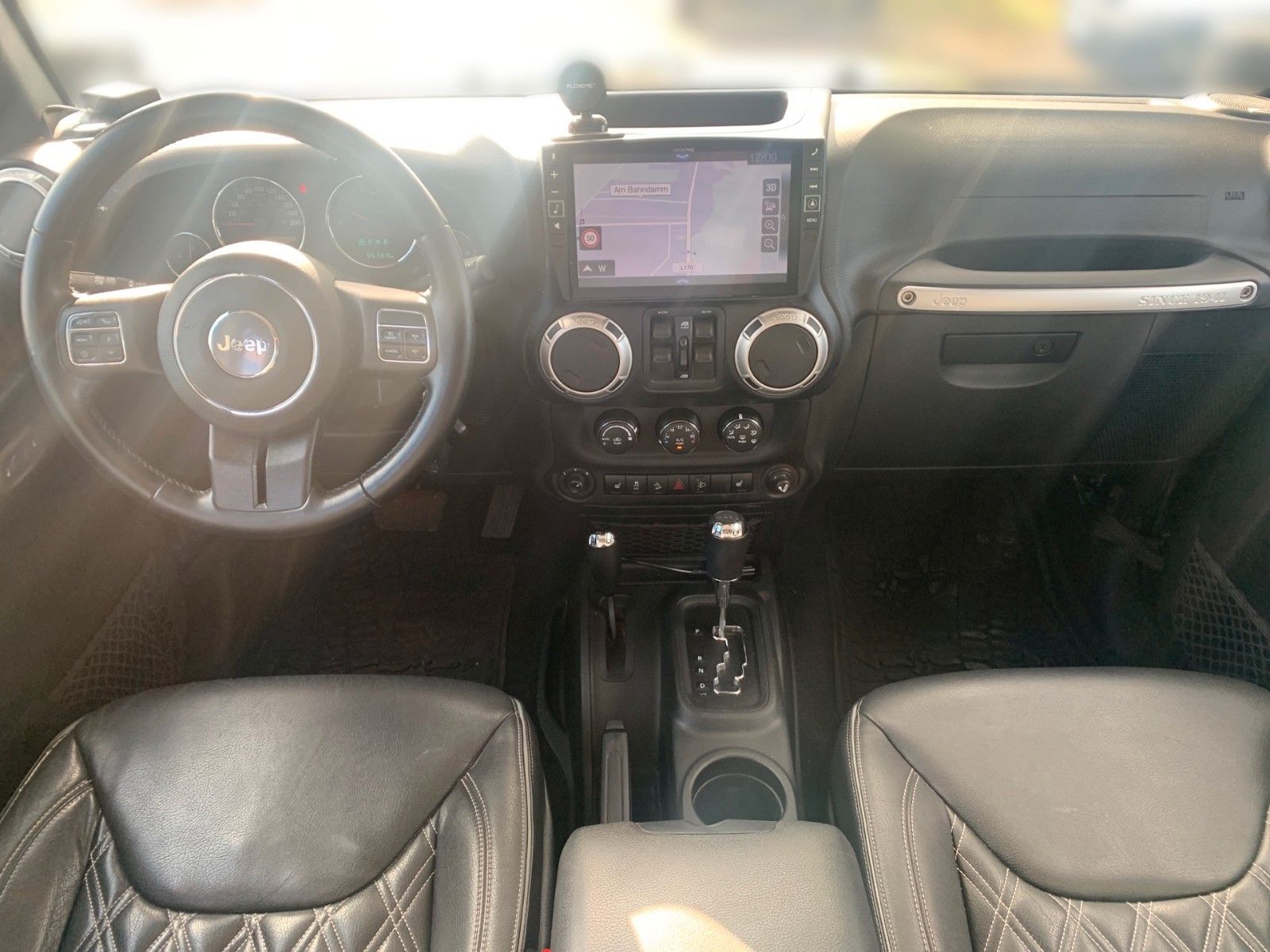 Jeep Wrangler Unlimited Hard-Top Umbau Automatik Rubi – Bild 11