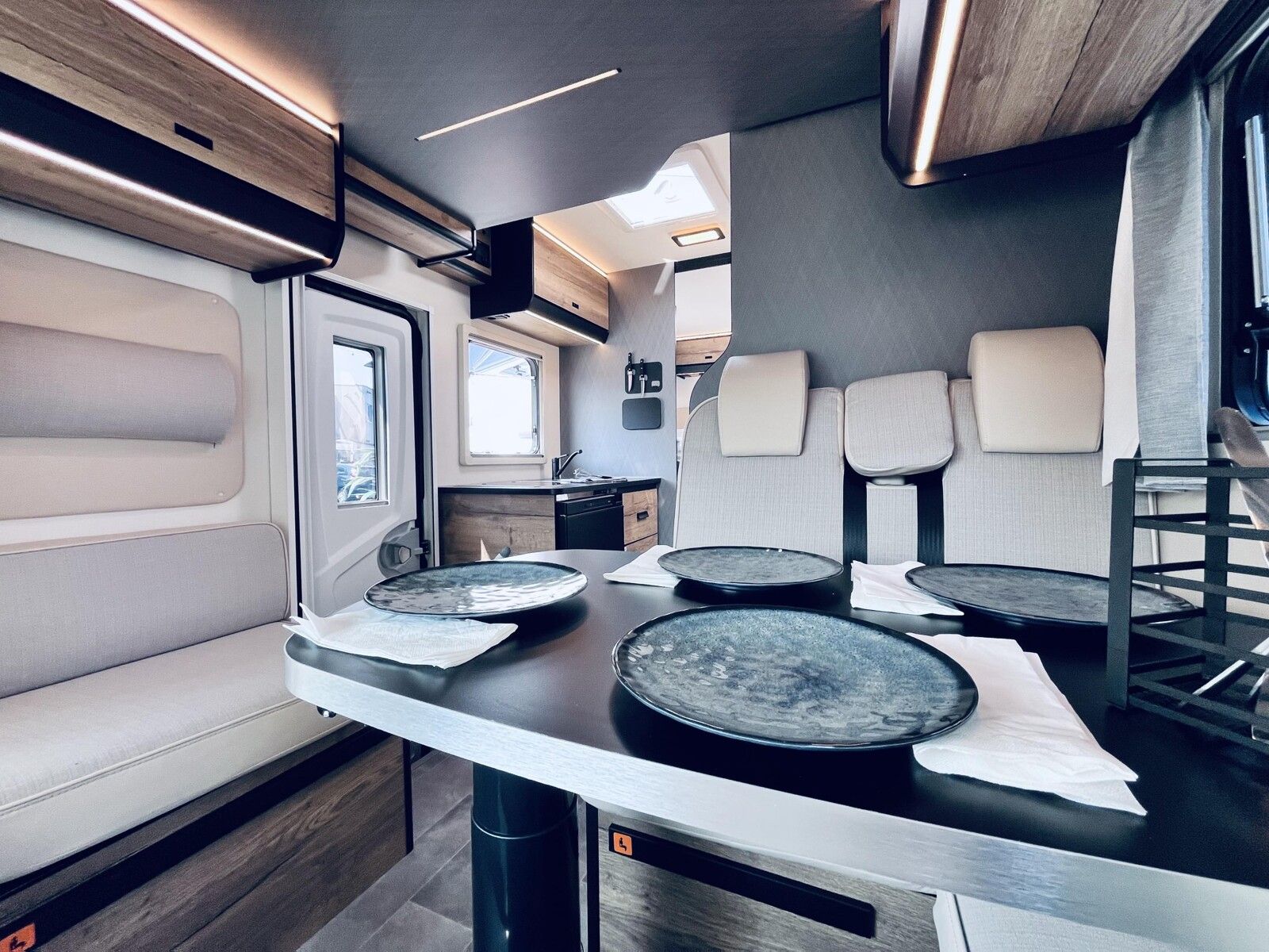 Fahrzeugabbildung XGO Dynamic 98P