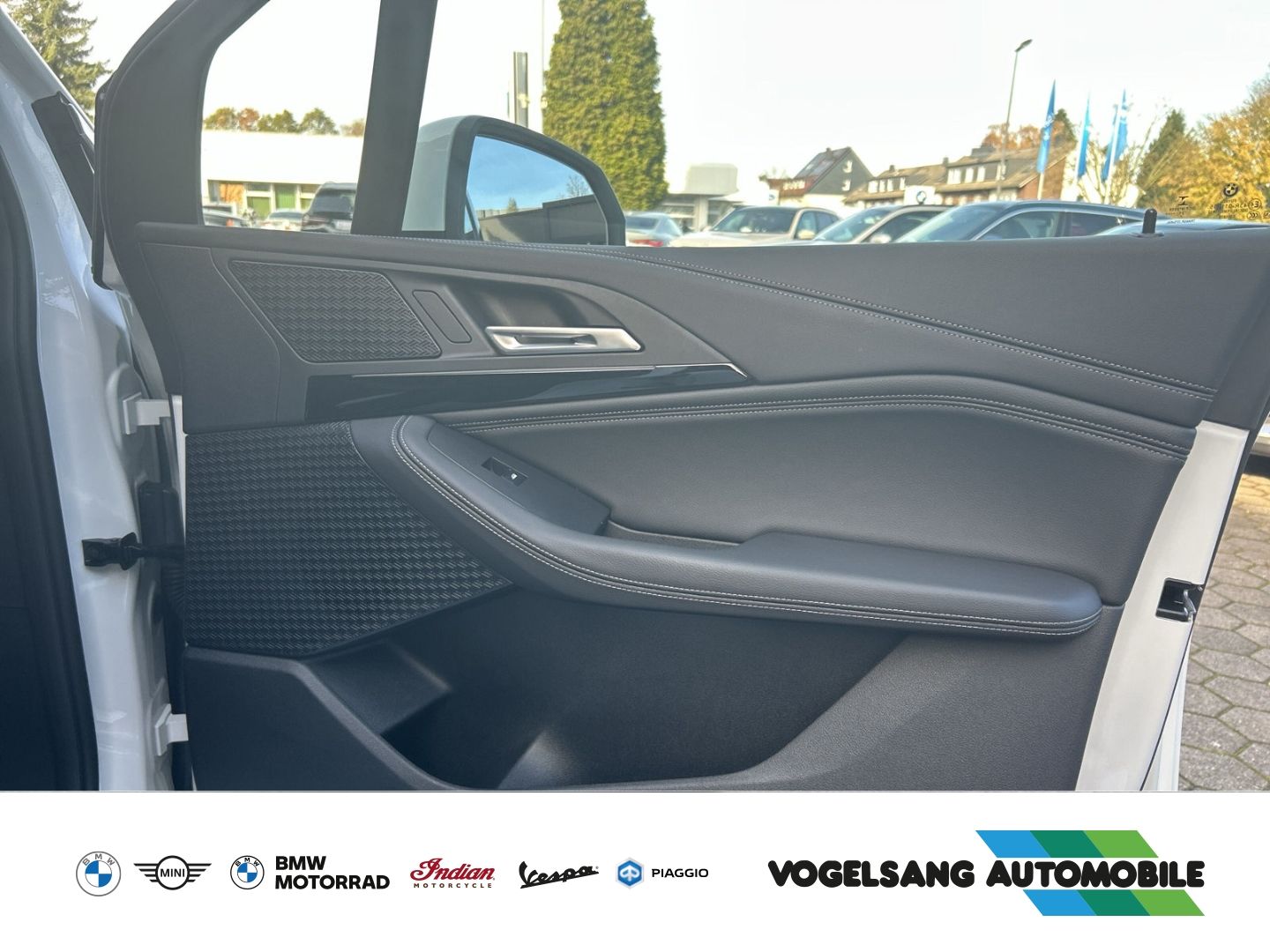 Fahrzeugabbildung BMW 218 Active Tourer i Luxury Line,LEDScheinwerfer,