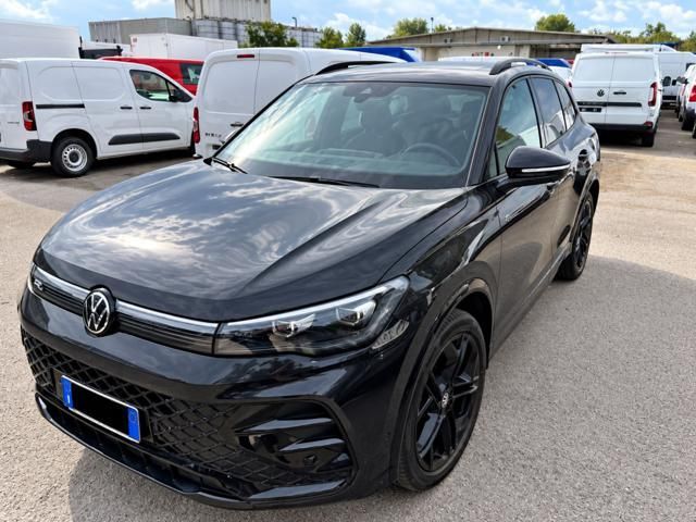 Volkswagen VOLKSWAGEN Tiguan 2.0 TDI 150 CV DSG R-Line Plus